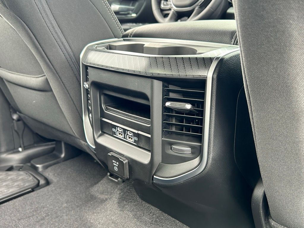 2025 Ram 1500 Big Horn Lone Star photo 33