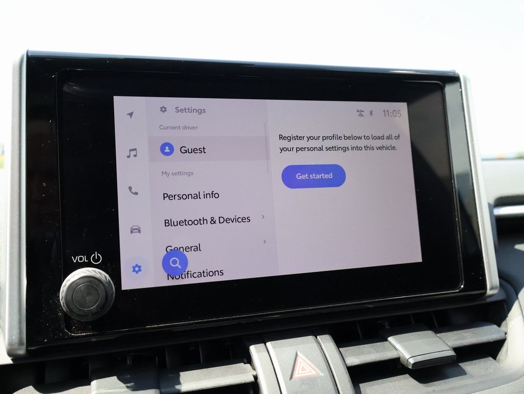 2024 Toyota RAV4 Hybrid SE photo 31