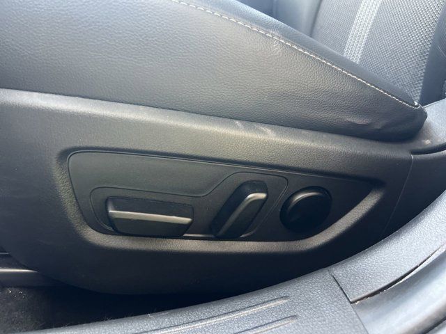 2024 Mazda CX-50 2.5 S Preferred photo 3