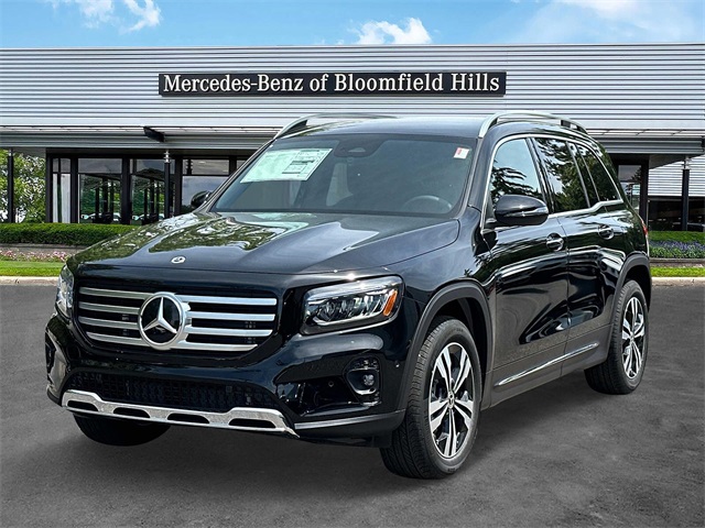 2025 Mercedes-Benz GLB Base's photo