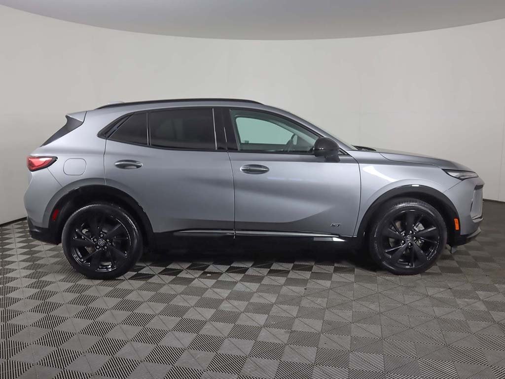 2024 Buick Envision Sport Touring photo 17