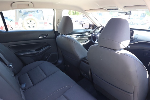 2021 Nissan Altima 2.5 SV photo 15