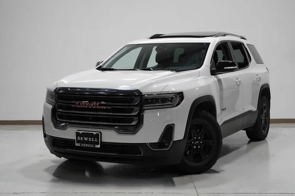 2023 GMC Acadia AT4's photo