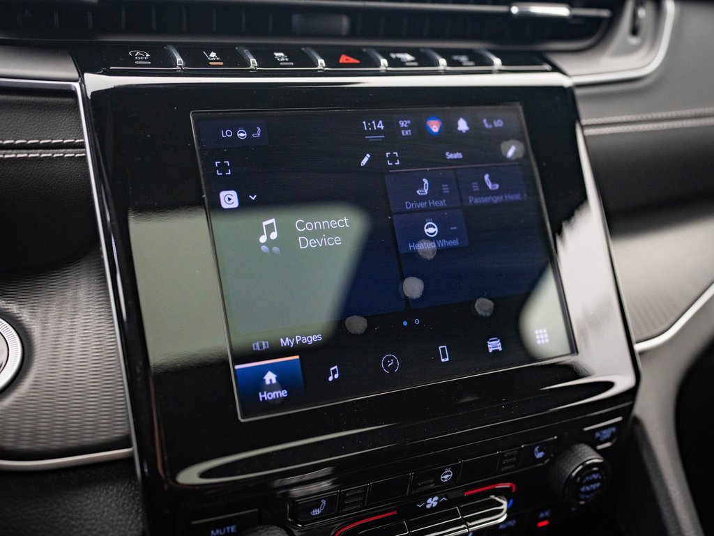 2023 Jeep Grand Cherokee Altitude photo 26