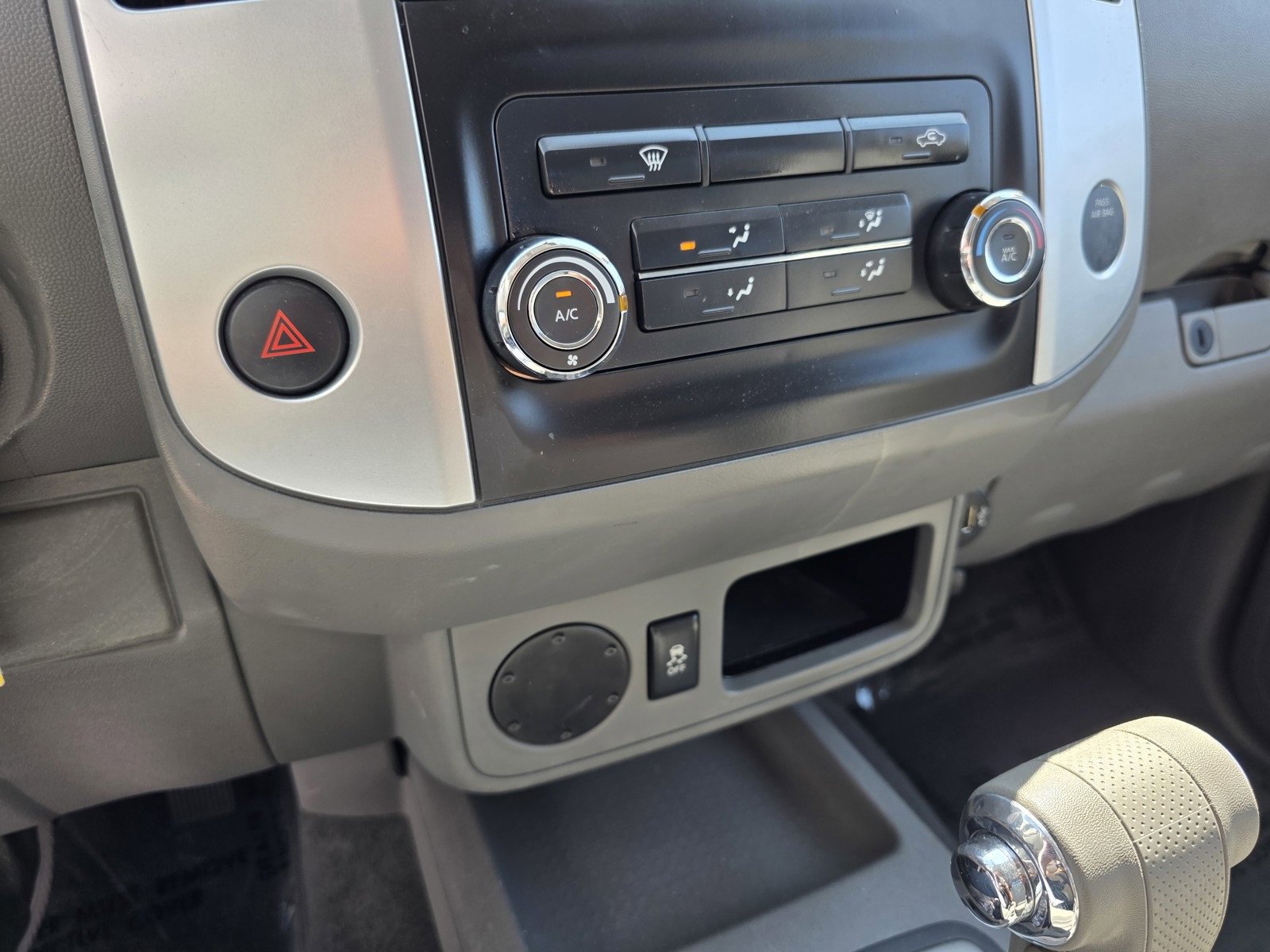 2019 Nissan Frontier SV photo 23