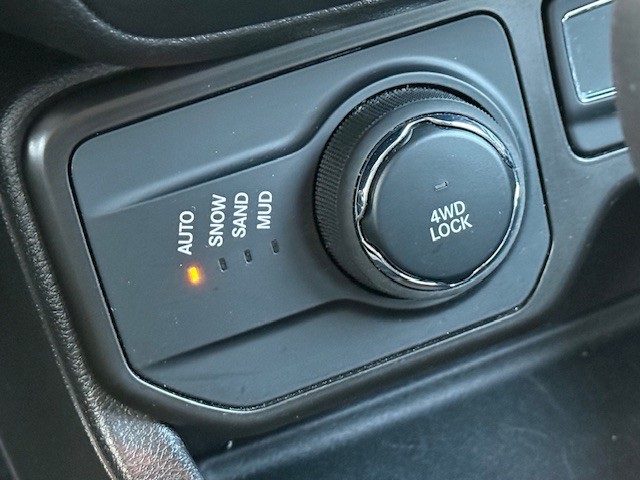 2021 Jeep Renegade Latitude photo 23