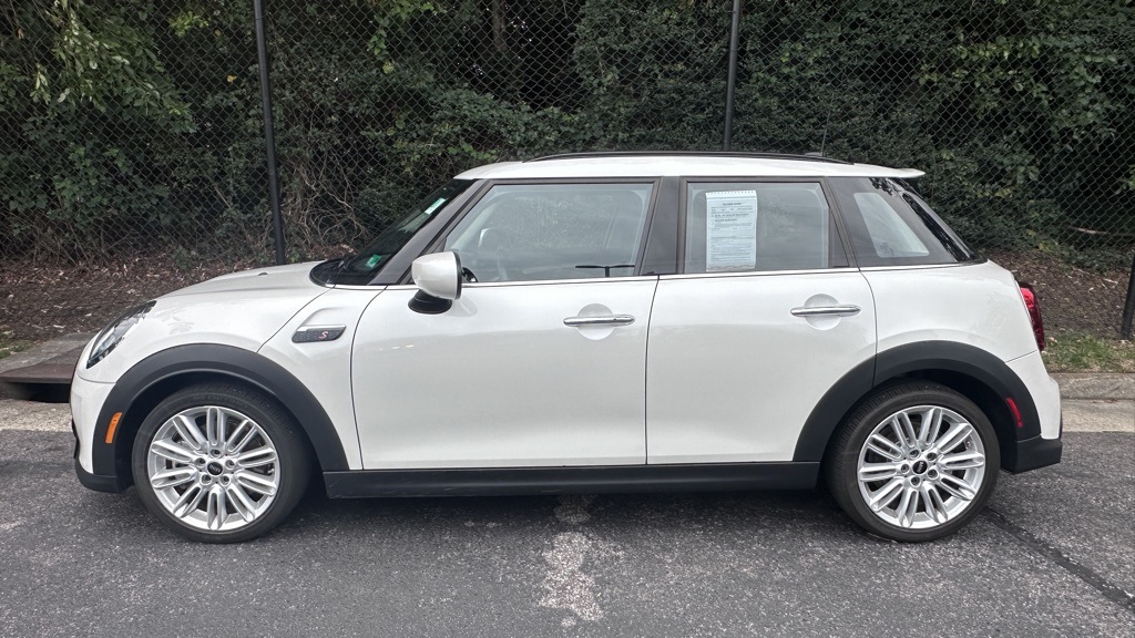 2024 Mini Cooper Hardtop S photo 9