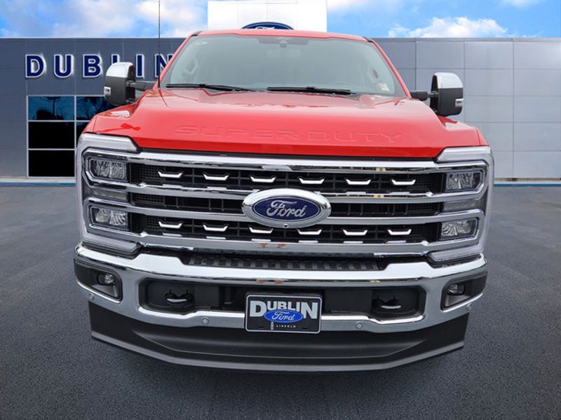 2025 Ford F-250 Lariat photo 2