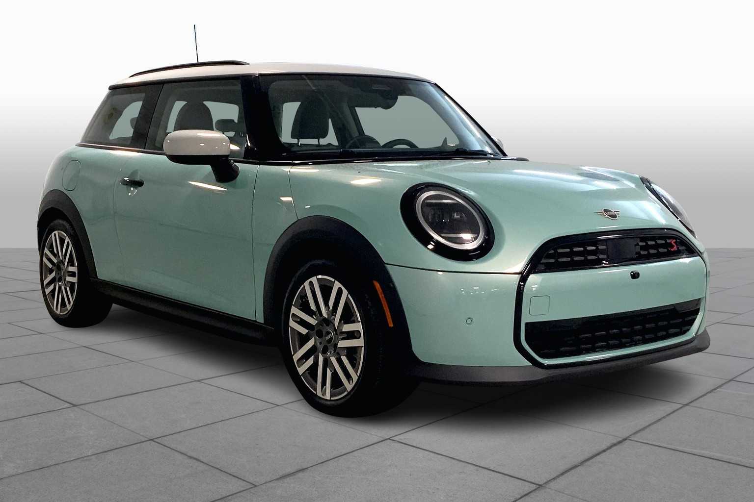 Used 2025 MINI Hardtop 2 Door S with VIN WMW23GD08S2W23499 for sale in Kansas City