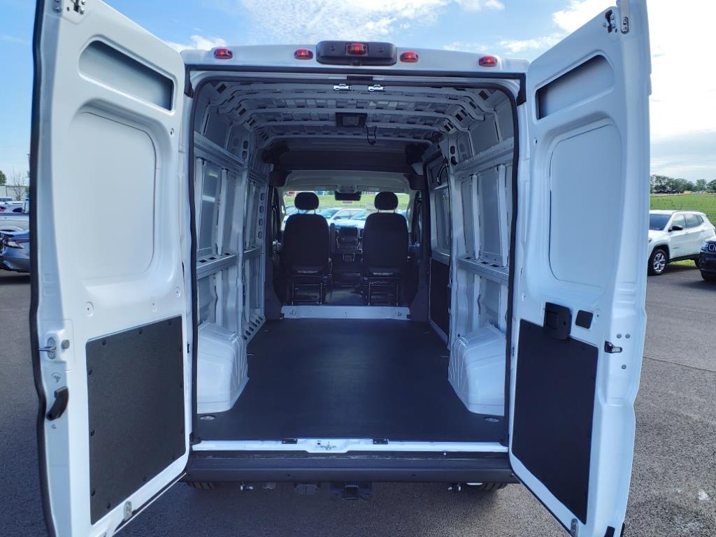 2024 Ram ProMaster 2500 photo 7