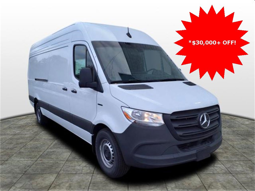 2024 Mercedes-Benz eSprinter Cargo Van Base's photo