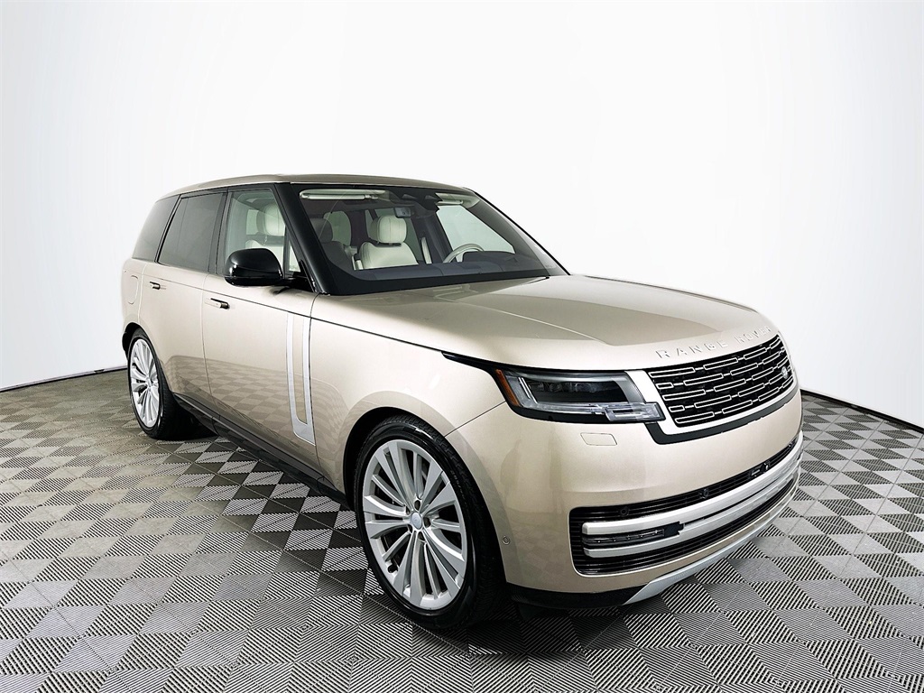 2023 Land Rover Range Rover First Edition photo 3
