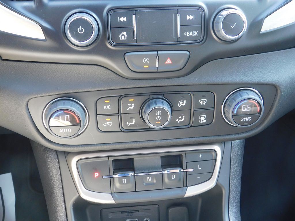 2024 Gmc Terrain Denali photo 46