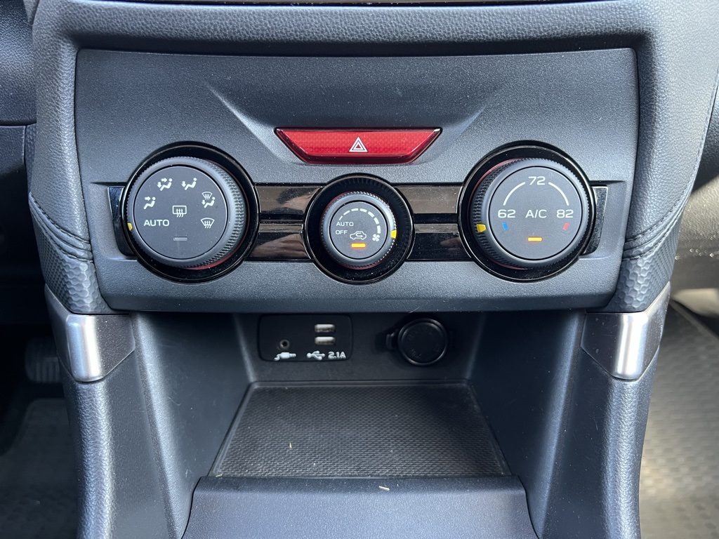 2019 Subaru Forester Base photo 18