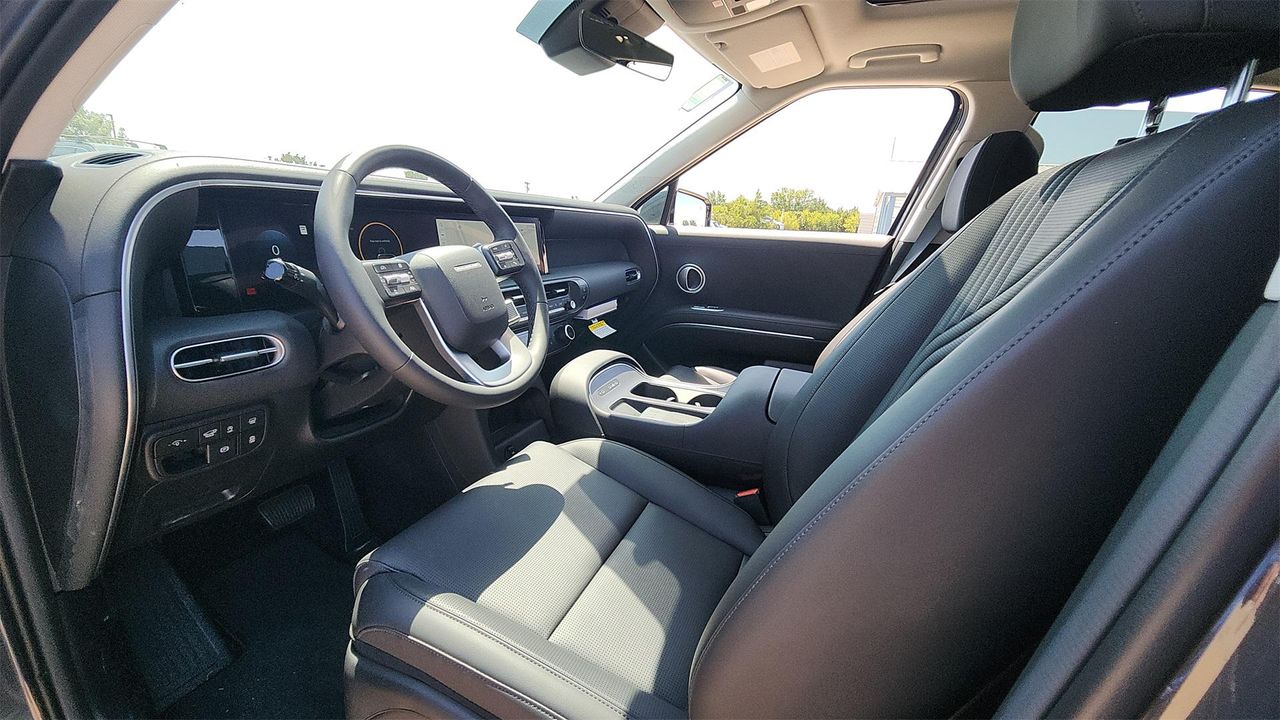 2026 Hyundai Palisade SEL photo 9