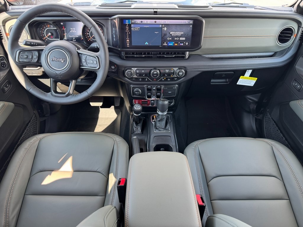 2025 Jeep Gladiator Mojave photo 27