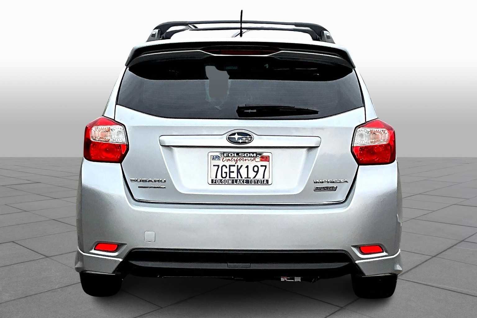 2012 Subaru Impreza 2.0i Sport Premium photo 4
