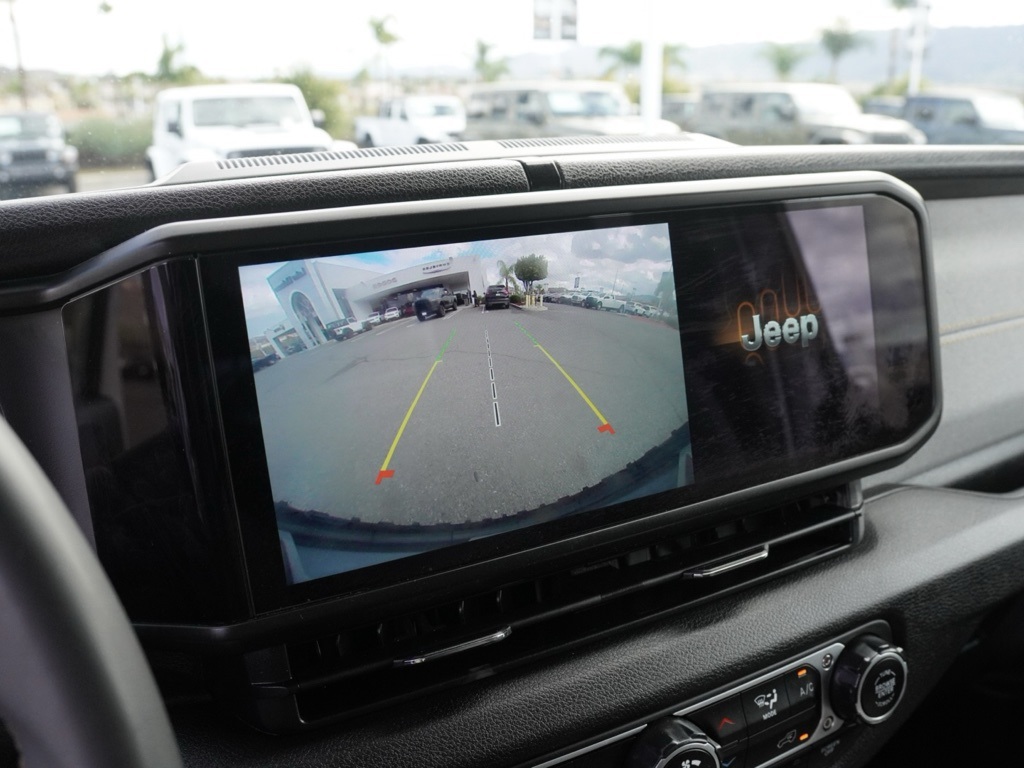 Used 2024 White Jeep Sport S 4xe image 15