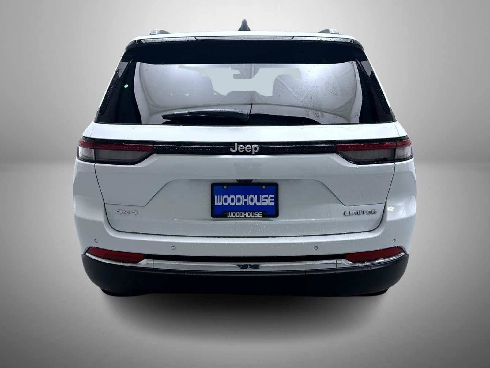 2025 Jeep Grand Cherokee Limited photo 4