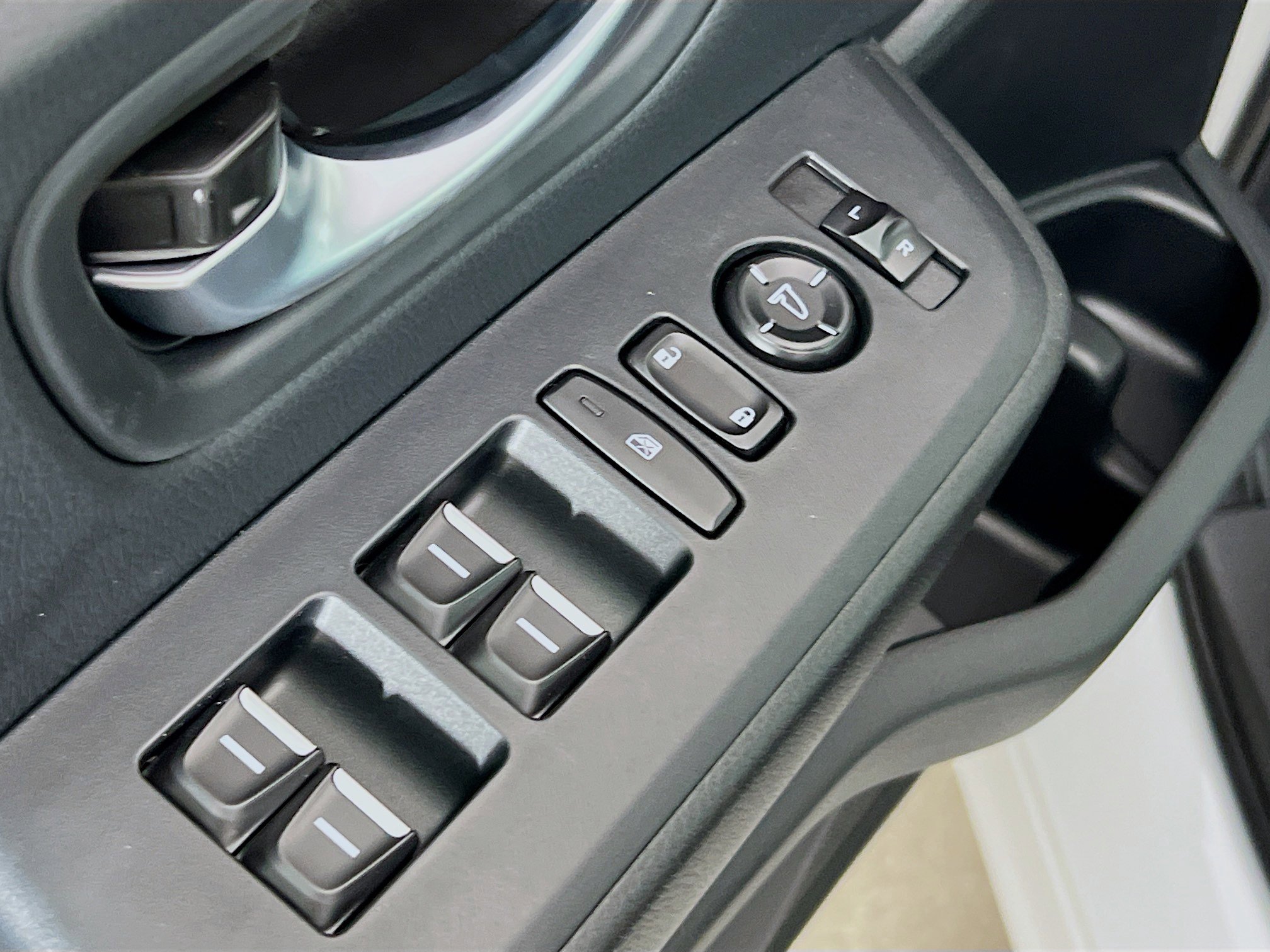 2025 Honda Pilot EX-L photo 13