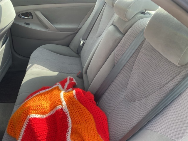 2011 Toyota Camry LE photo 8