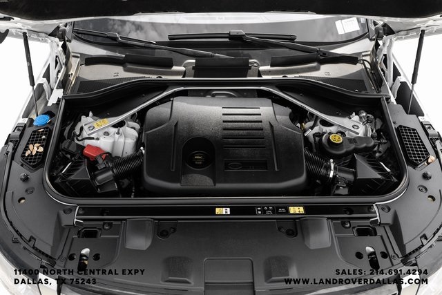 2023 Land Rover Range Rover SE photo 47