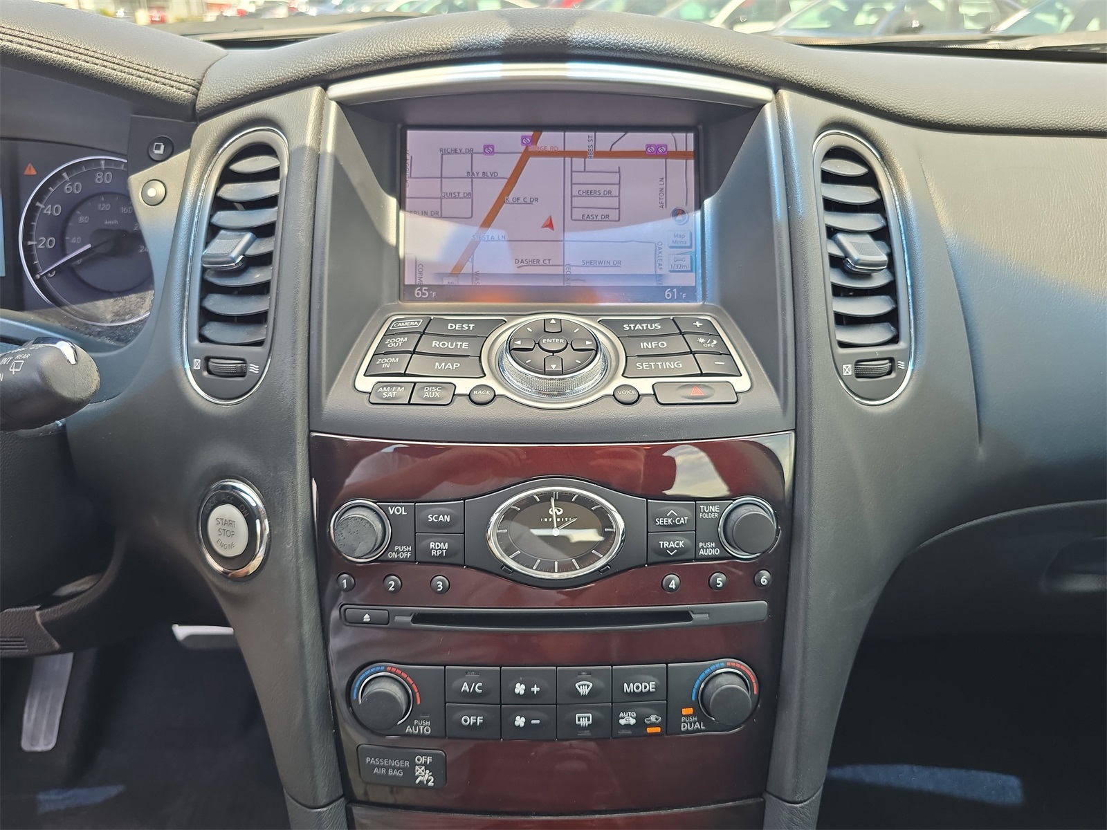 2017 Infiniti QX50 Base photo 19