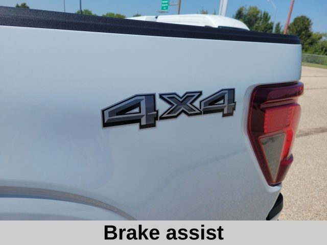 2025 Ford F-150 STX photo 3