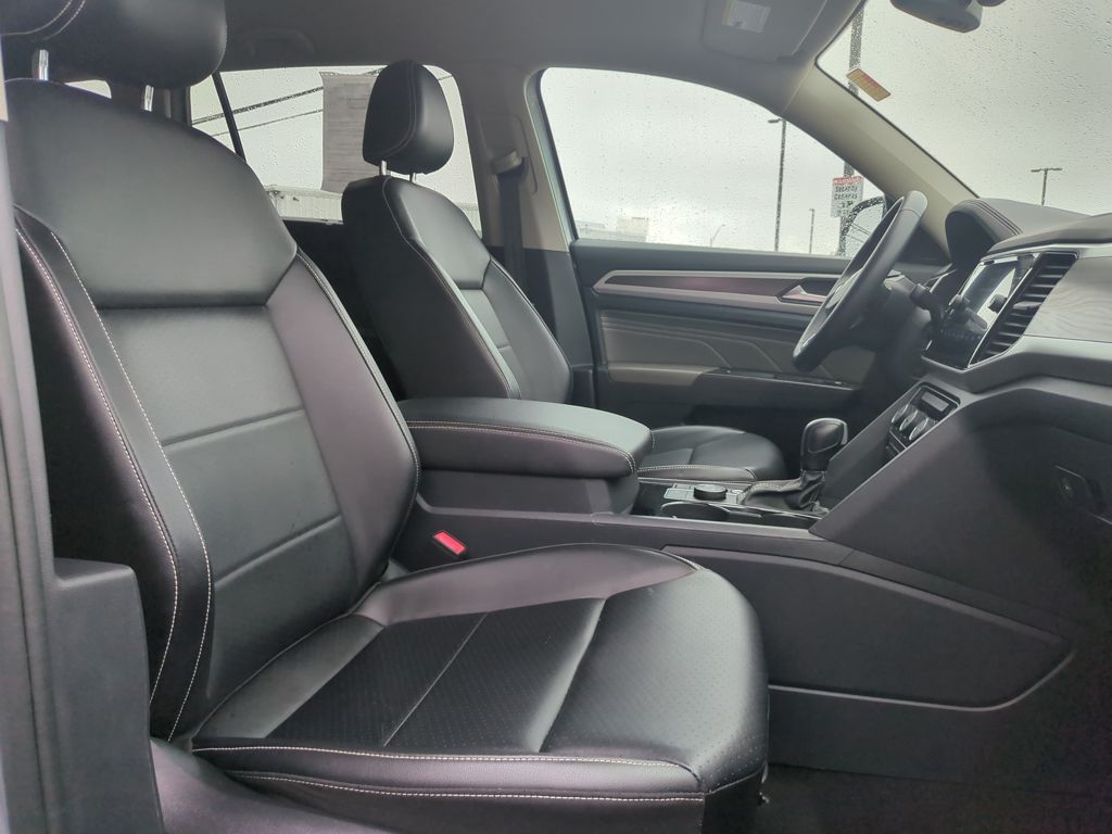 2022 Volkswagen Atlas V6 SE Technology photo 9