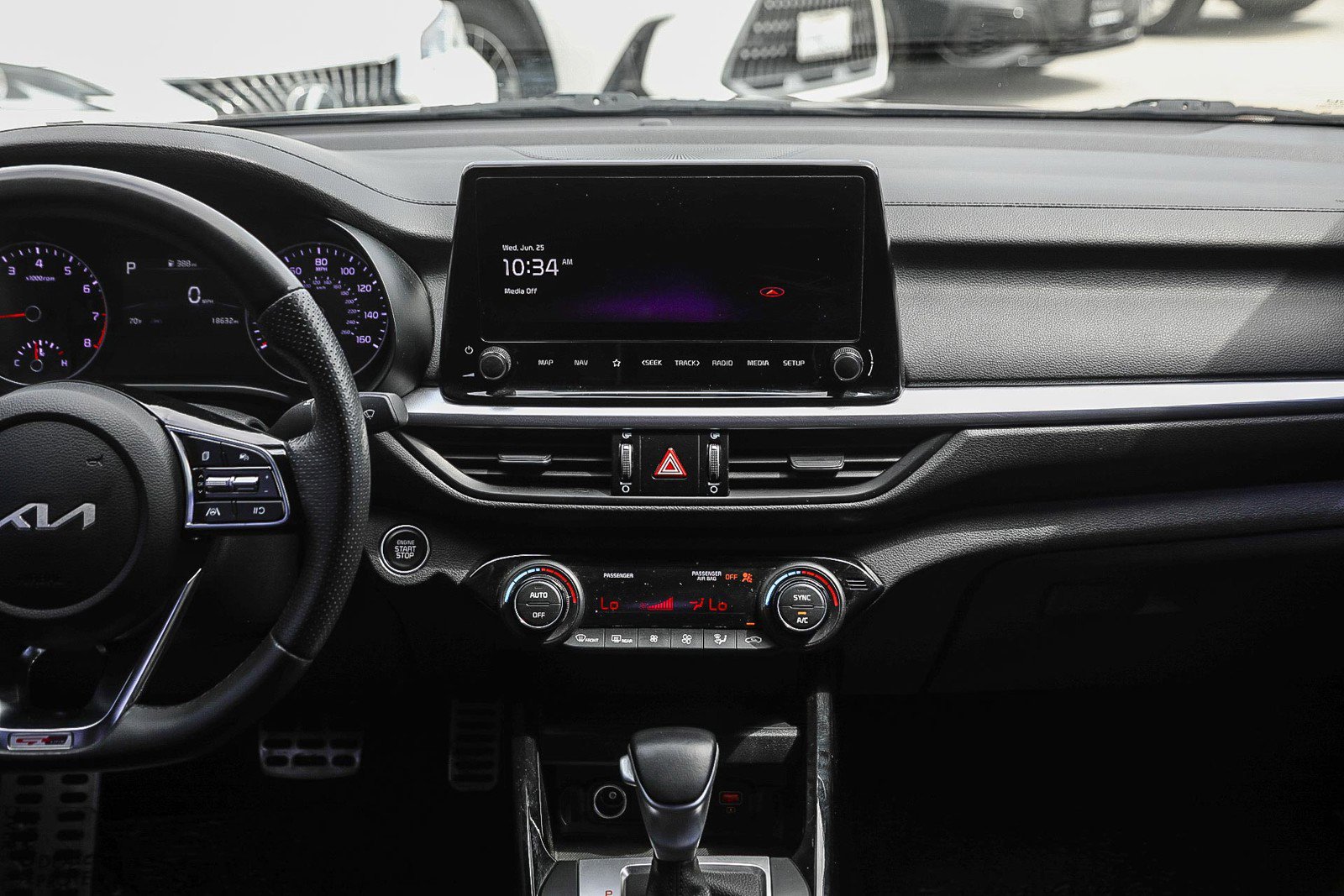 2023 Kia Forte GT-Line photo 12