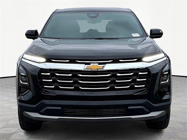 2026 Chevrolet Equinox LT photo 2