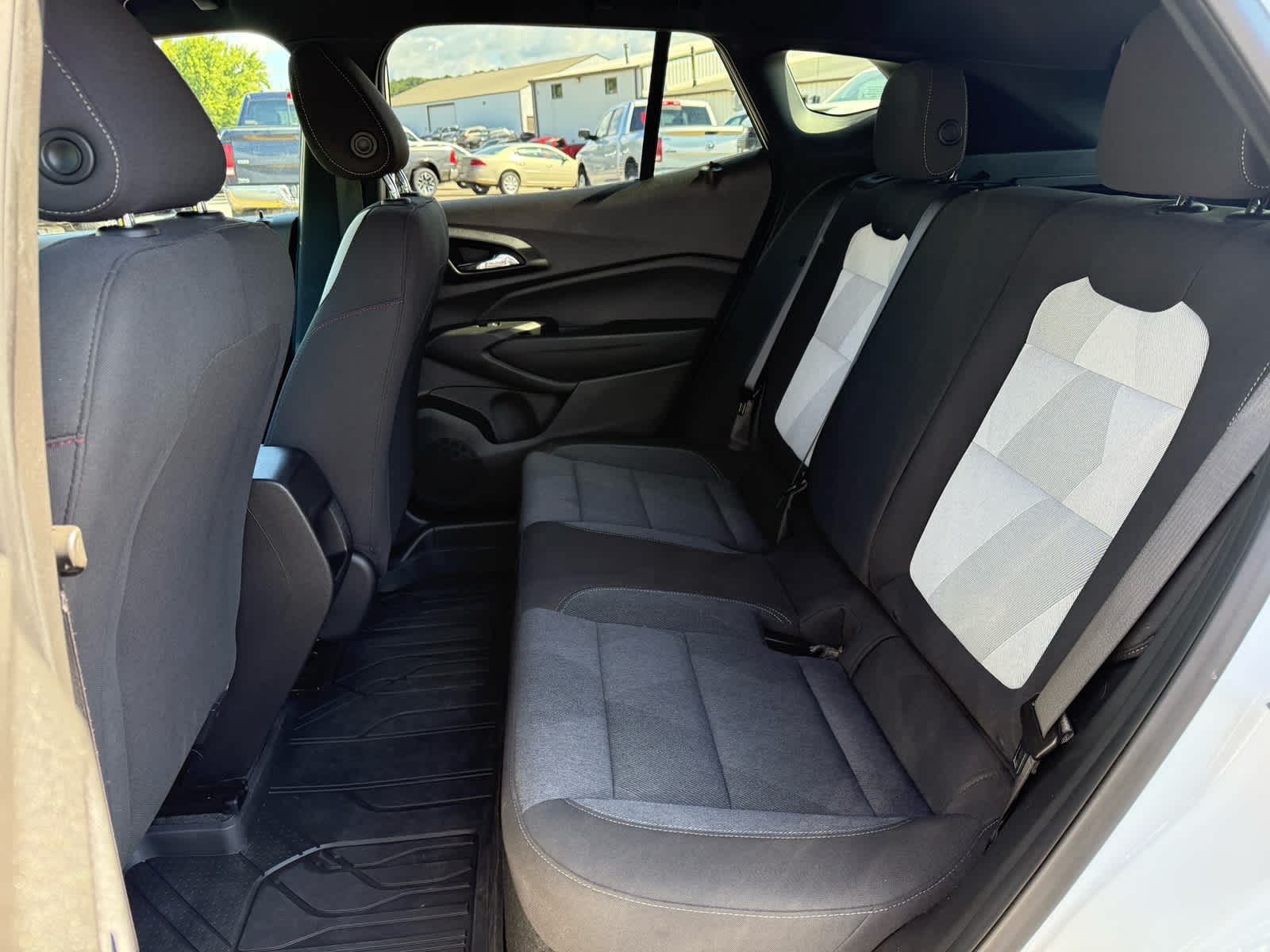 2024 Chevrolet Trax photo 5