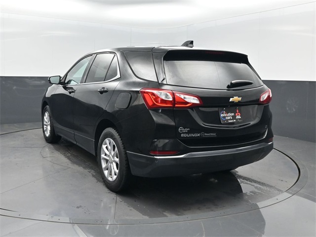 2019 Chevrolet Equinox LT photo 3