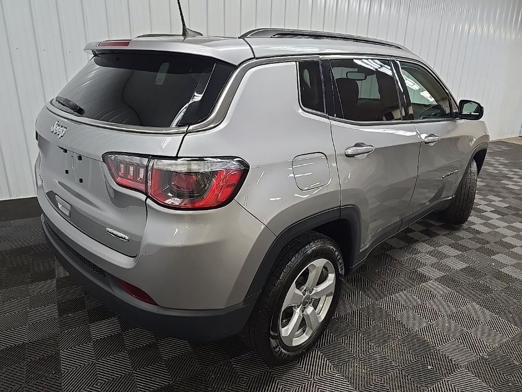 2019 Jeep Compass Latitude photo 10