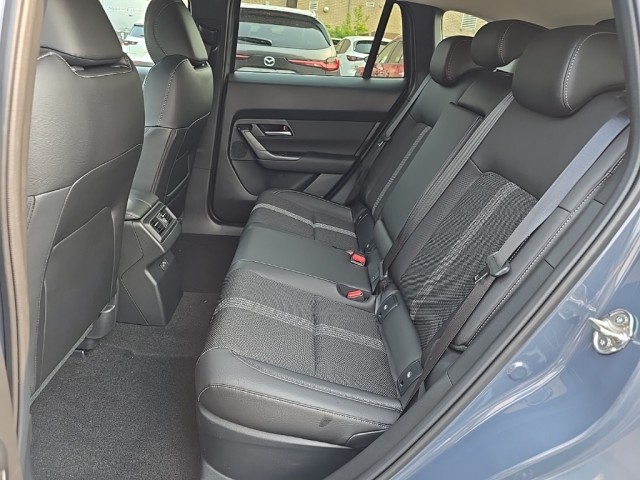 2025 Mazda CX-50 Preferred photo 6