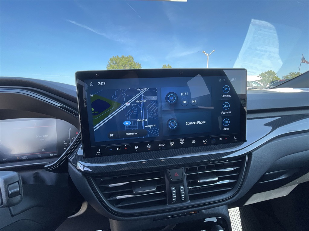 2024 Ford Escape ST-Line photo 18