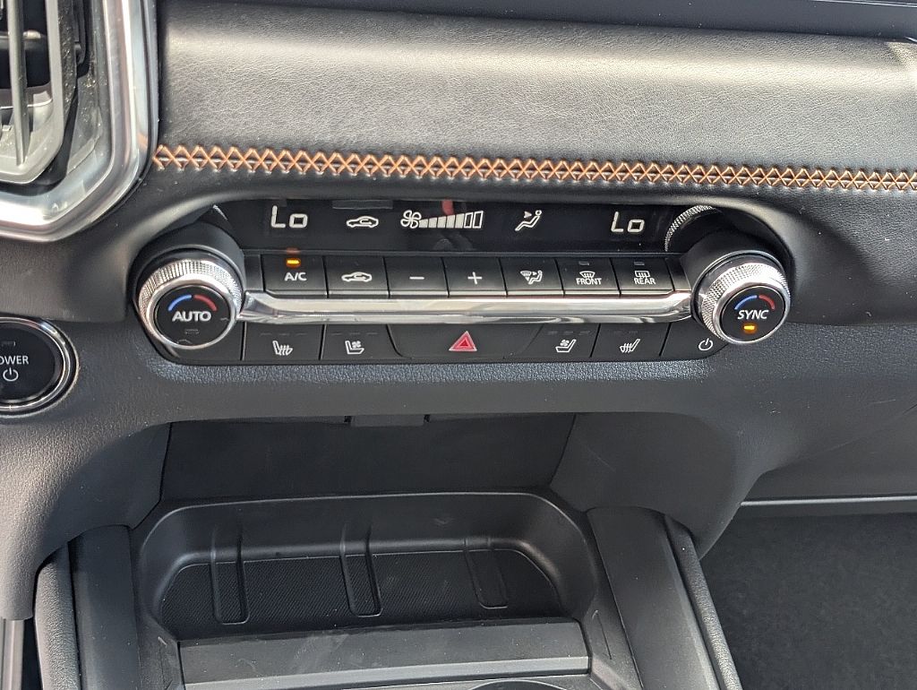 2025 Mazda CX-50 Premium Plus photo 23