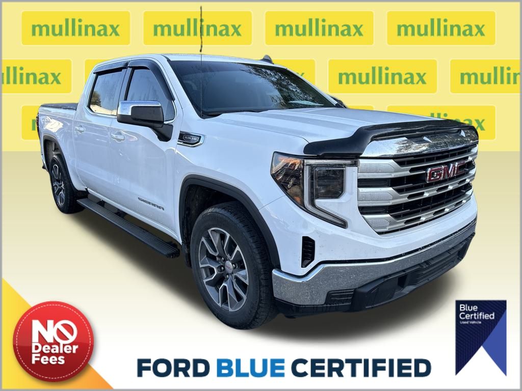 2022 GMC Sierra 1500 SLE's photo