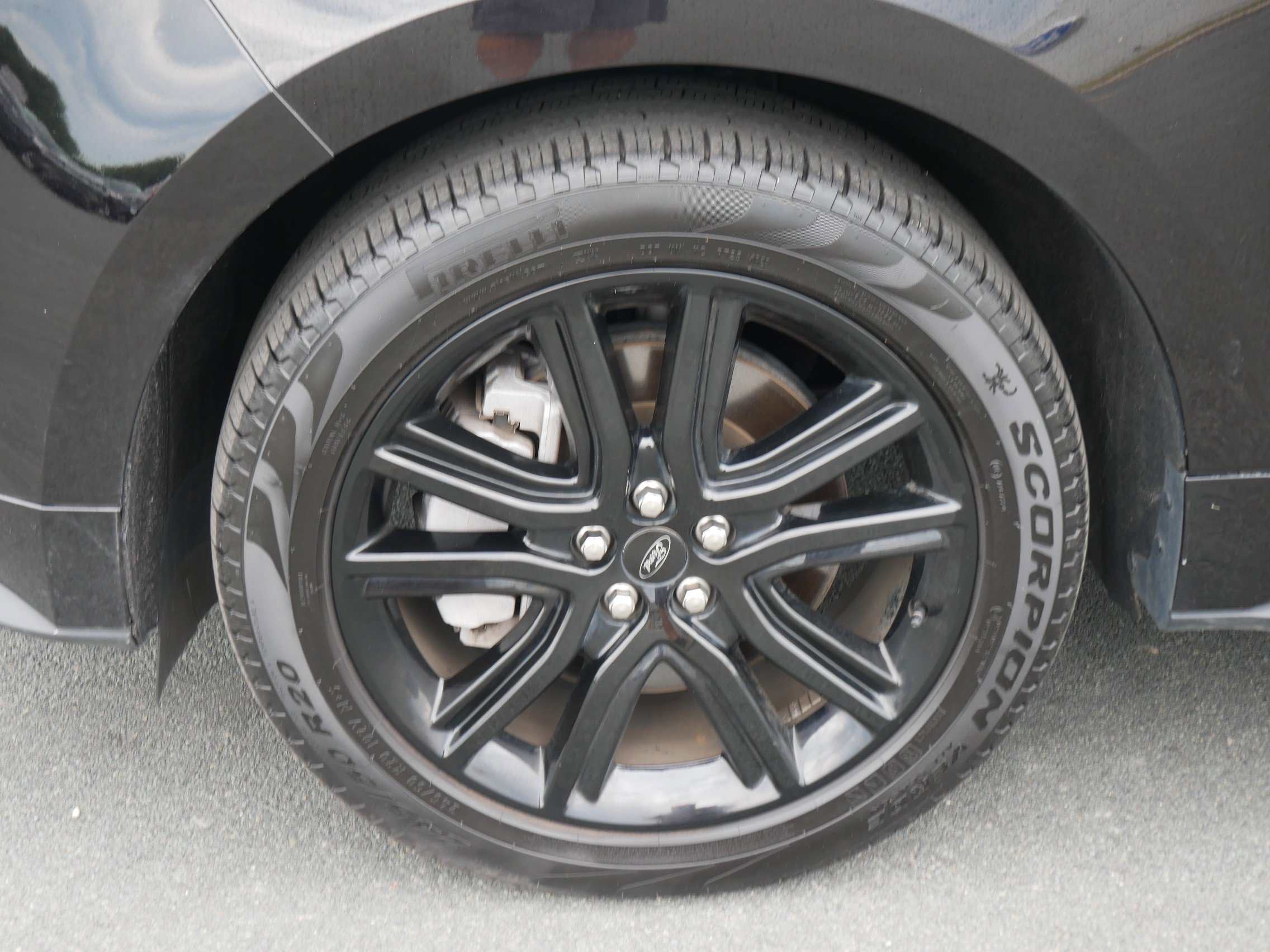 2024 Ford Edge ST-Line photo 6