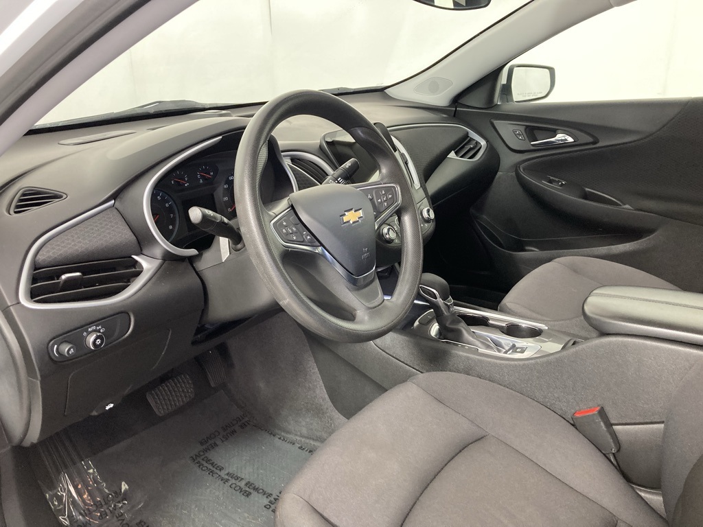 2023 Chevrolet Malibu 1LT photo 12