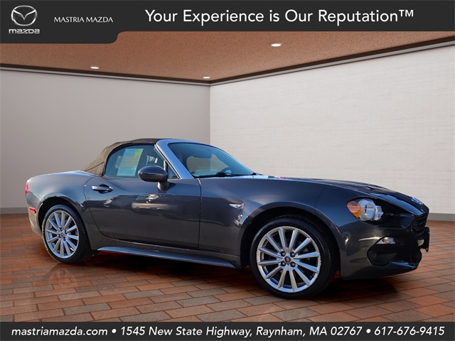 2018 FIAT 124 Spider Lusso's photo