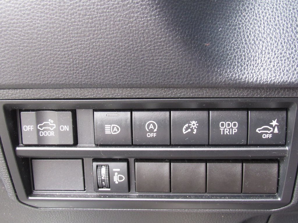2022 Toyota Tundra SR5 photo 32