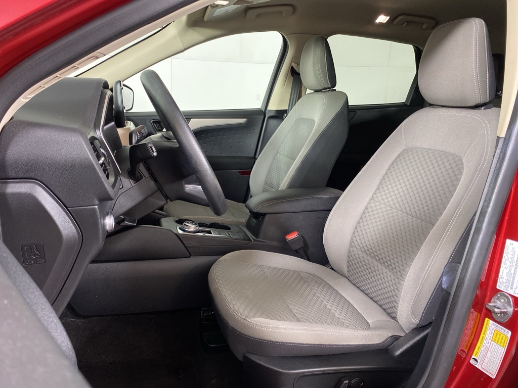 2020 Ford Escape SE photo 12