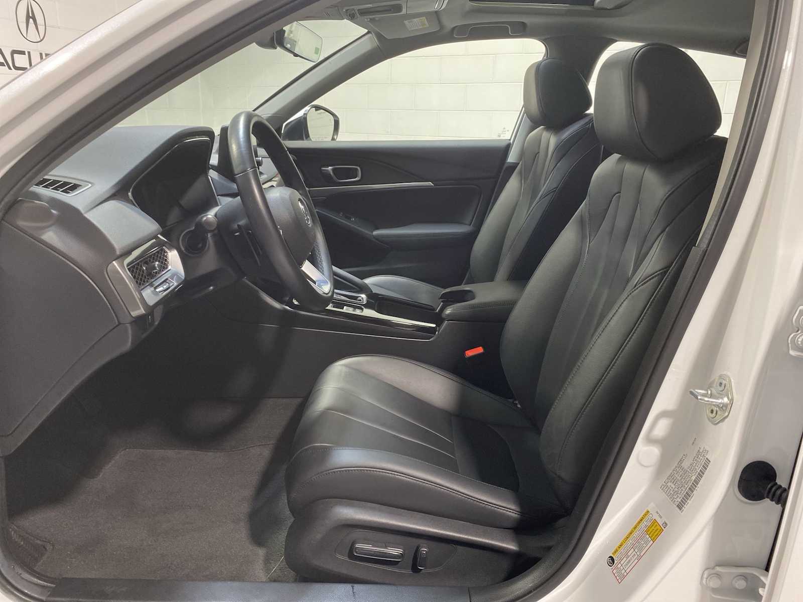 2024 Acura Integra Base photo 2