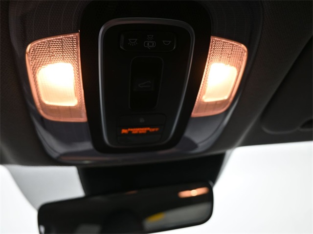 2021 Hyundai Elantra Limited photo 3