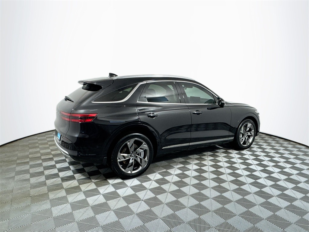 2024 Genesis Electrified GV70 Advanced photo 8