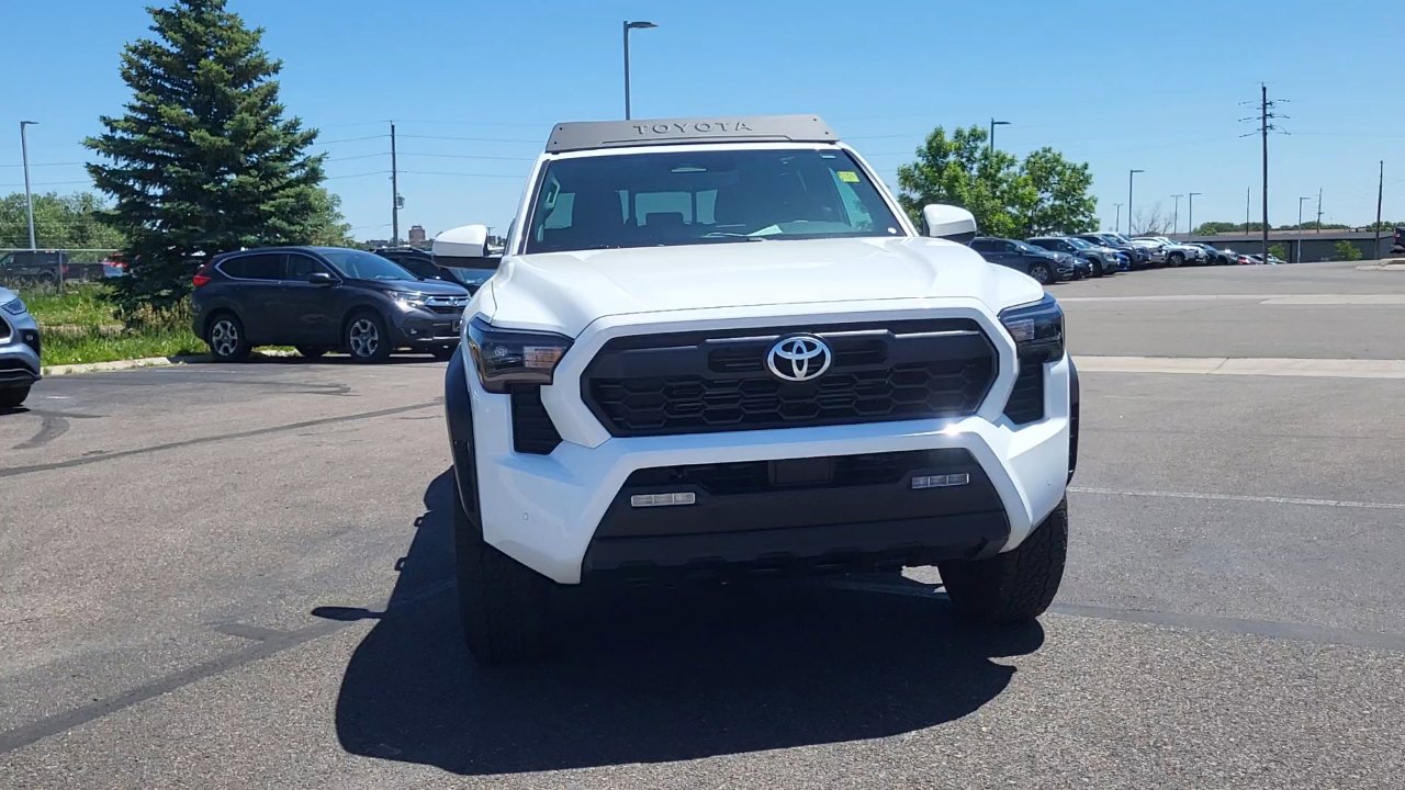 2024 Toyota Tacoma TRD 4x4 photo 6