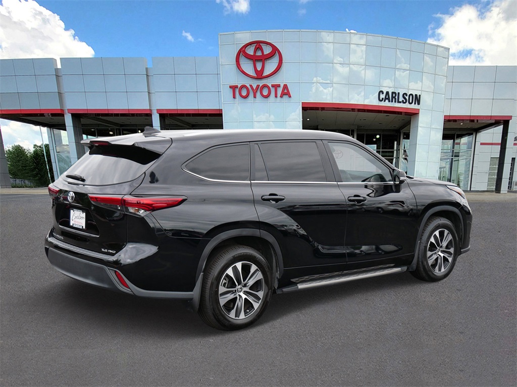 2023 Toyota Highlander Limited Platinum XLE XSE photo 2