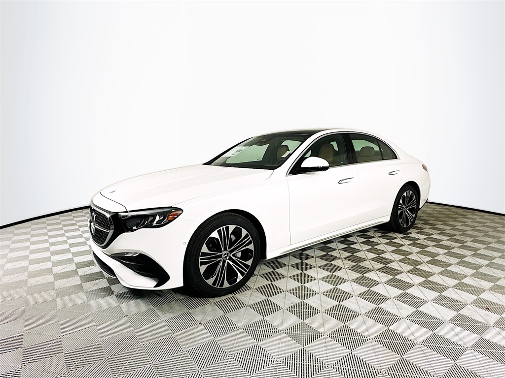 2025 Mercedes Benz E 350 photo 3