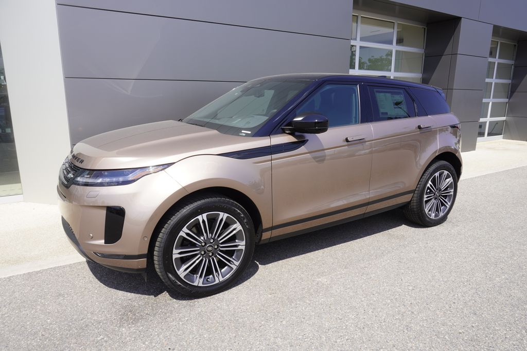 2026 Land Rover Range Rover Evoque S photo 3